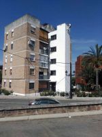 Empresa de pintores en Córdoba y trabajos verticales en Córdoba. Impermeabilización, solución para la humedad, pintura industrial, colocación de papel pintado, tapado de gotelé, decoración de interiores, estuco veneciano y lacado de puertas.